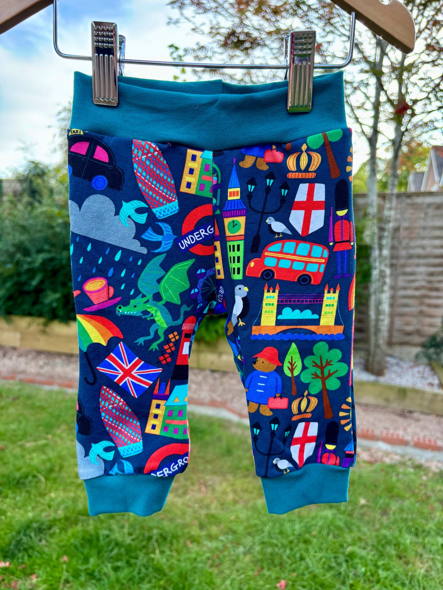 ‘London’ fabric leggings: 0-3 months
