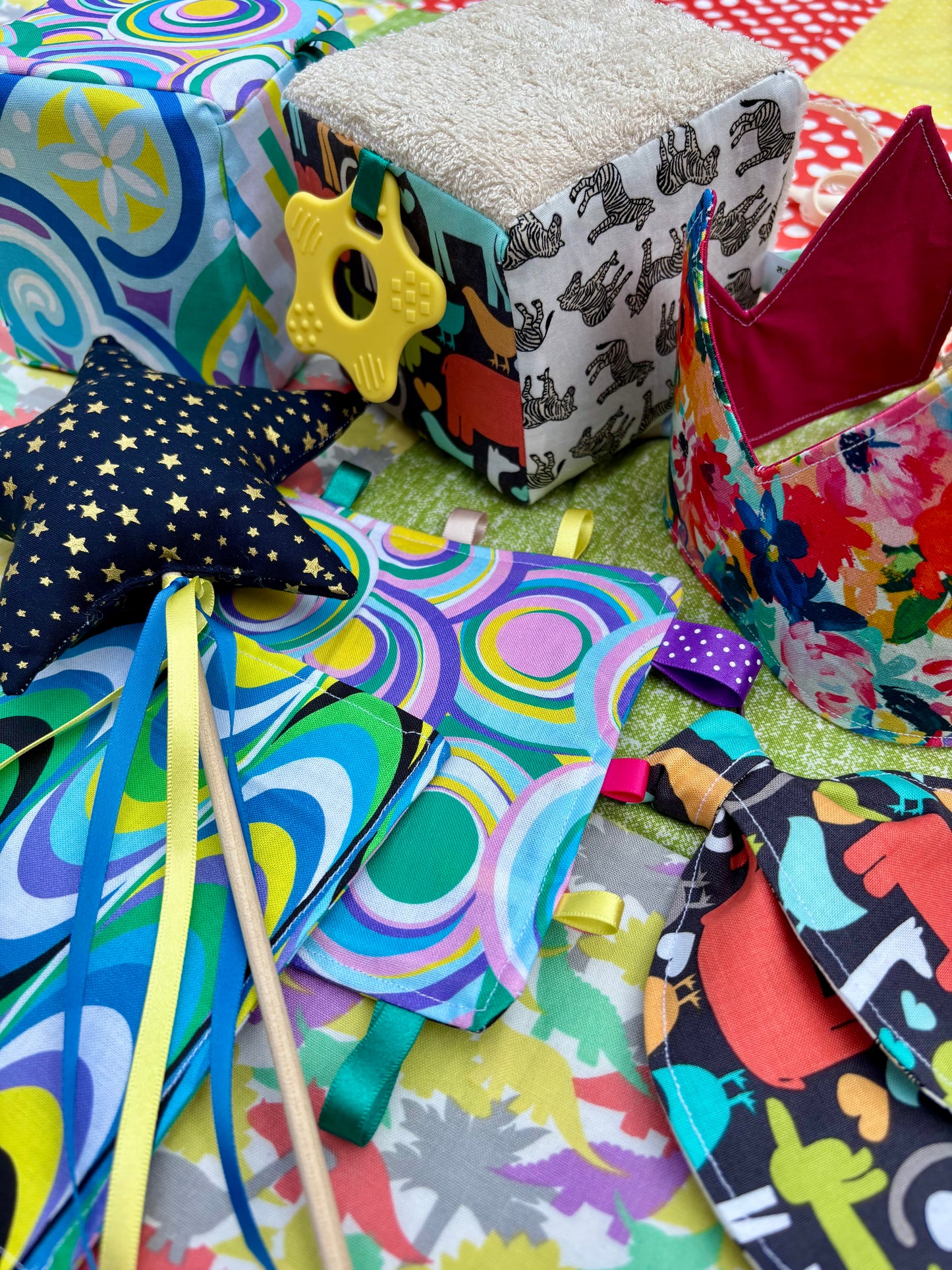 September: Mum & Baby sewing sessions - Surrey Hills Snug EXCLUSIVE price