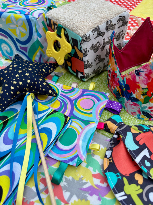 September: Mum & Baby sewing sessions - Surrey Hills Snug EXCLUSIVE price