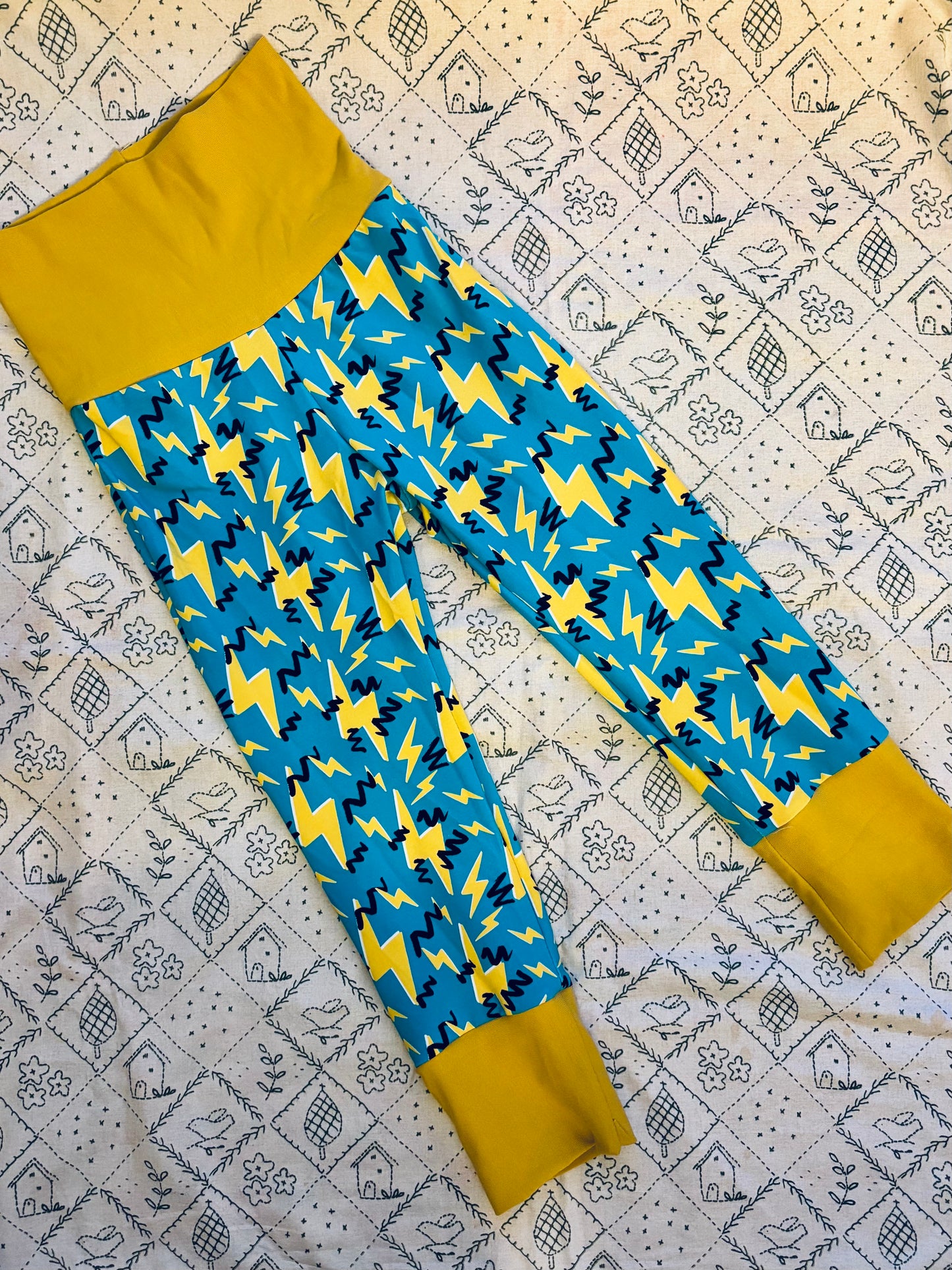 ‘Grow with me’ Leggings: Tractors