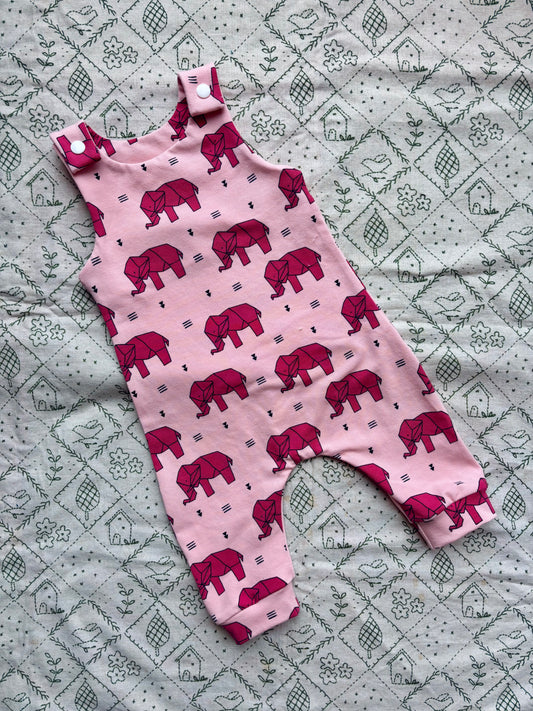 Dungarees: Pink elephants: 0-3 months