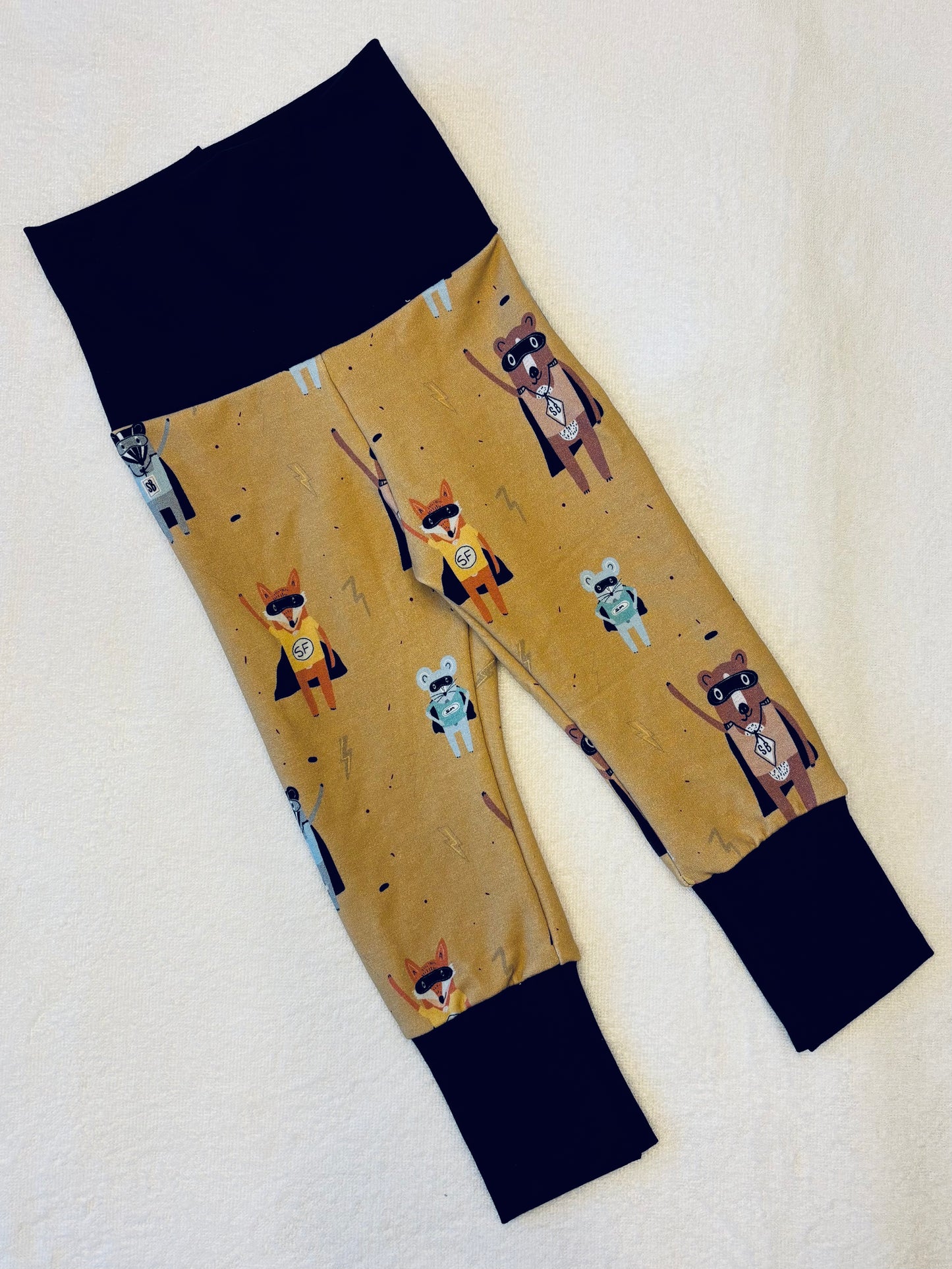 Grow with me Leggings: 6-12 months: Super Animals